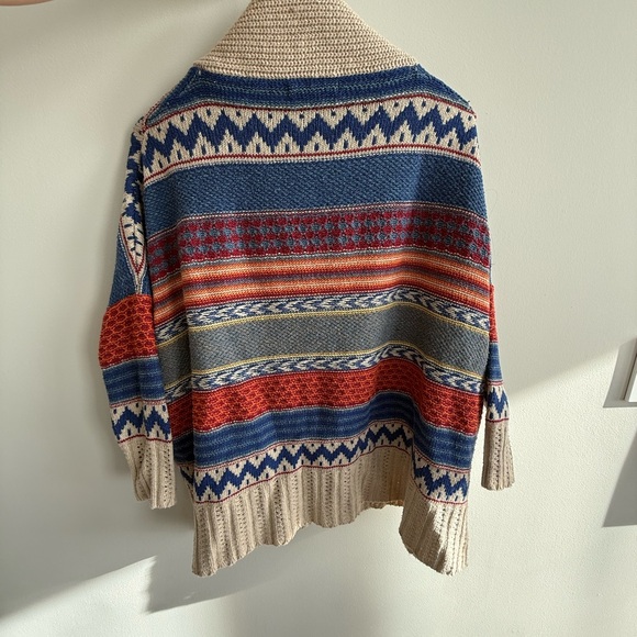 Oversized Multicolor Patterned Cardigan - Picture 3 of 4